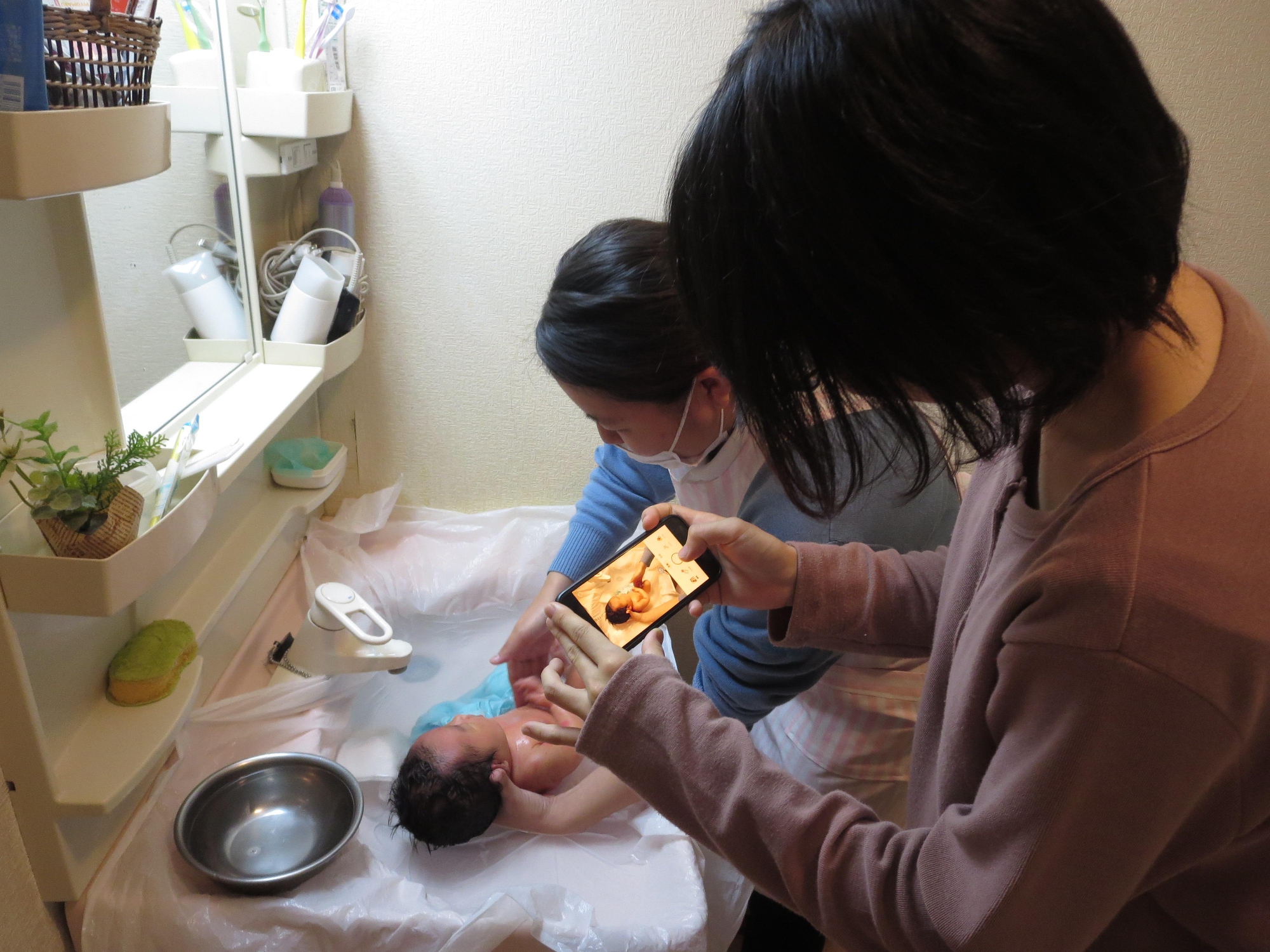 ママが沐浴の見学です。